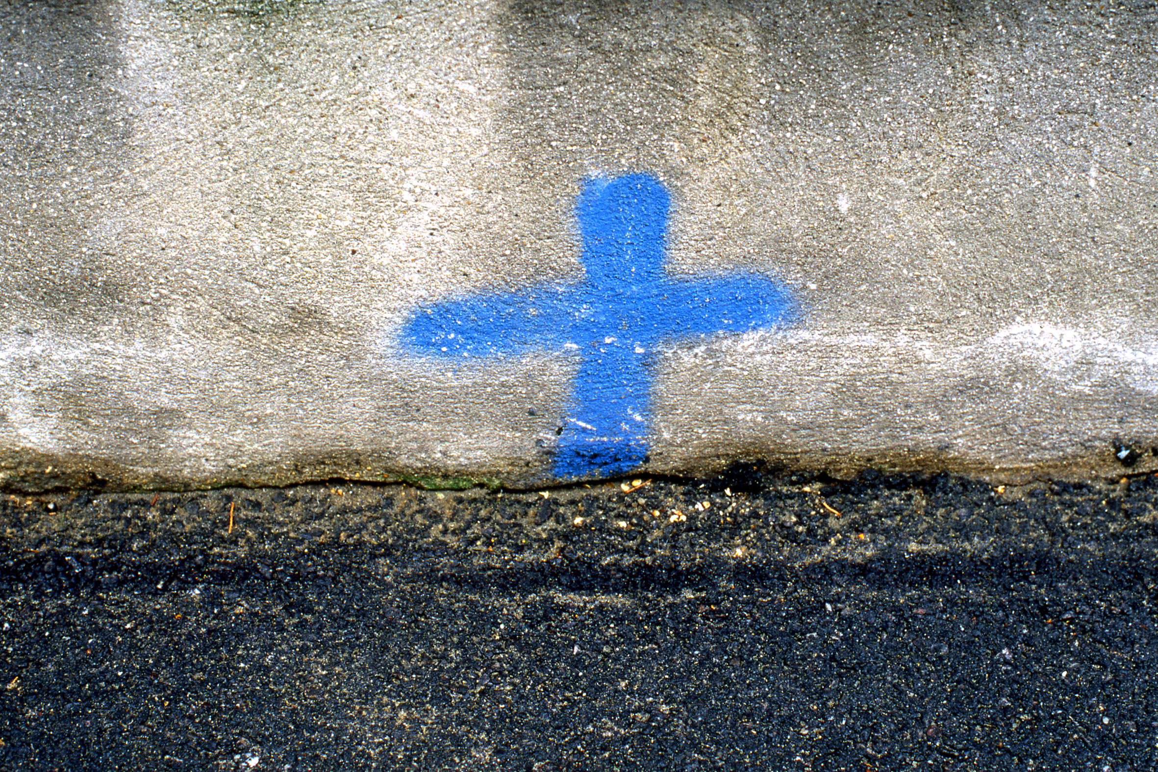 Jésus tombe sous le bois de la croix